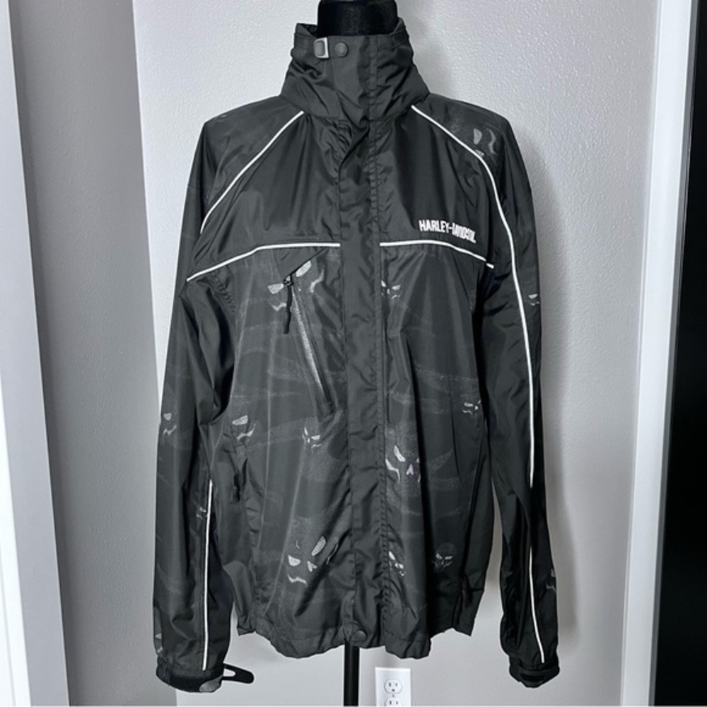 Harley-Davidson black reflective rain jacket with hide away hood size small